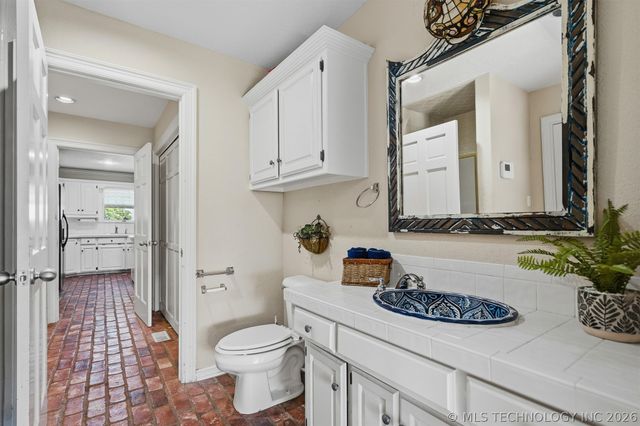 5890 S Brock, Ardmore, OK 73401