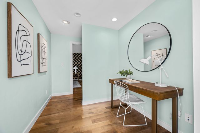 2547 Wentworth Street, Dallas, TX 75211