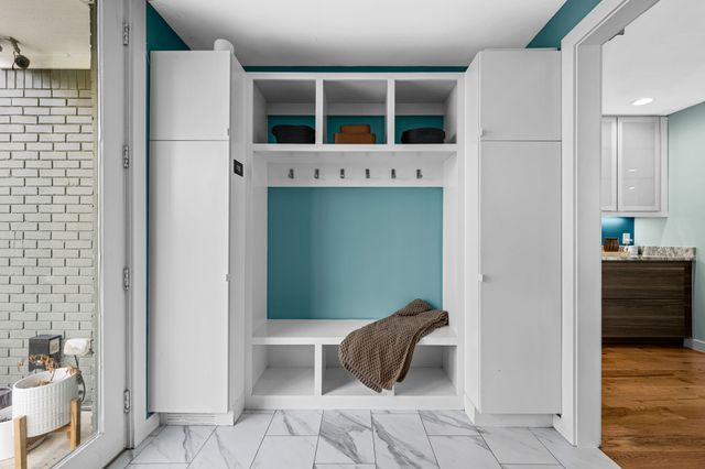 2547 Wentworth Street, Dallas, TX 75211