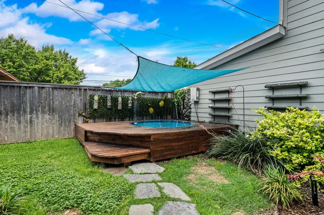 2547 Wentworth Street, Dallas, TX 75211