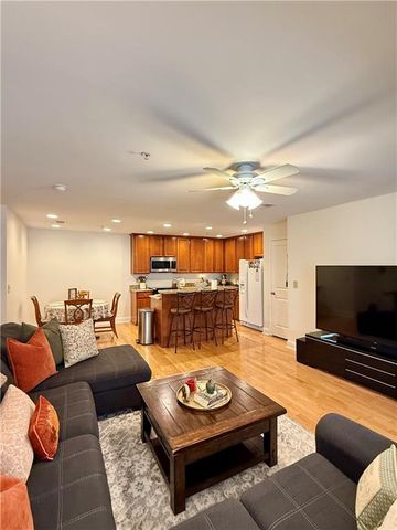 603 Madison SE Lane 603, Smyrna, GA 30080