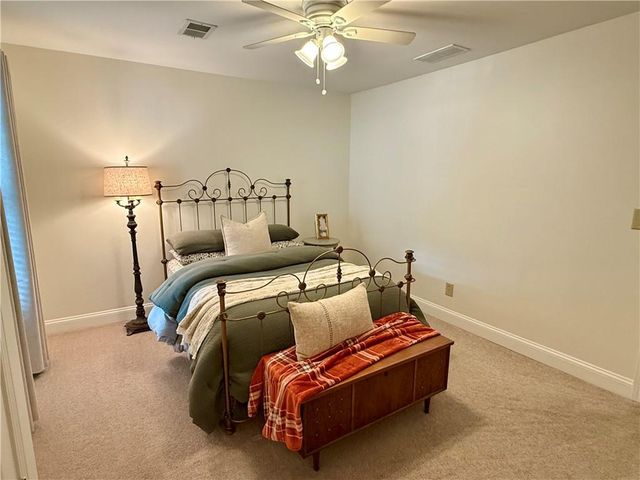 603 Madison SE Lane 603, Smyrna, GA 30080