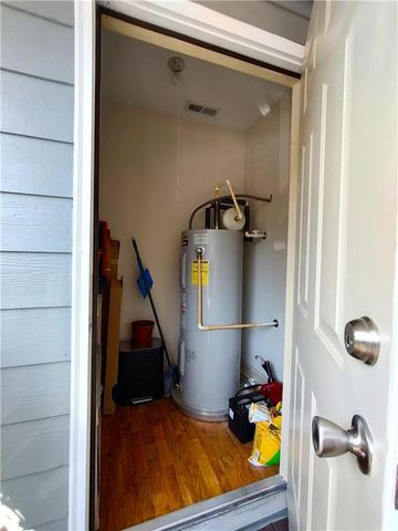 603 Madison SE Lane 603, Smyrna, GA 30080