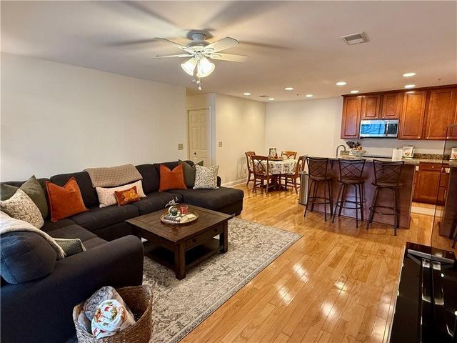 603 Madison SE Lane 603, Smyrna, GA 30080