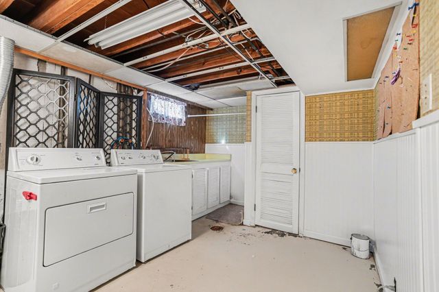 816 Forest Street, Marshall, MI 49068