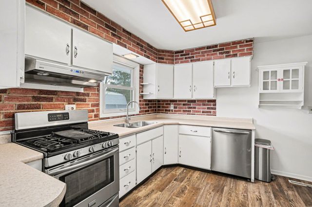 816 Forest Street, Marshall, MI 49068