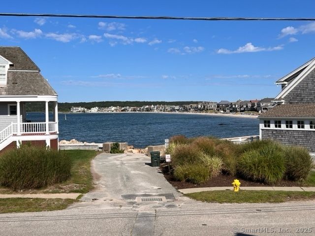 242 West Shore Avenue, Groton, CT 06340