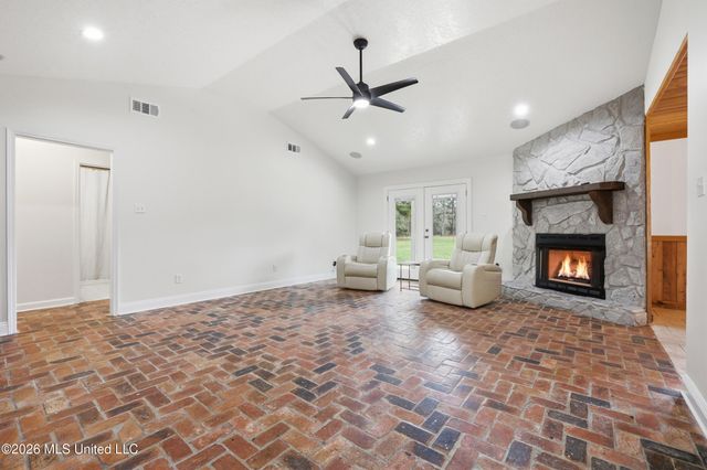 14309 Parker Road, Biloxi, MS 39532