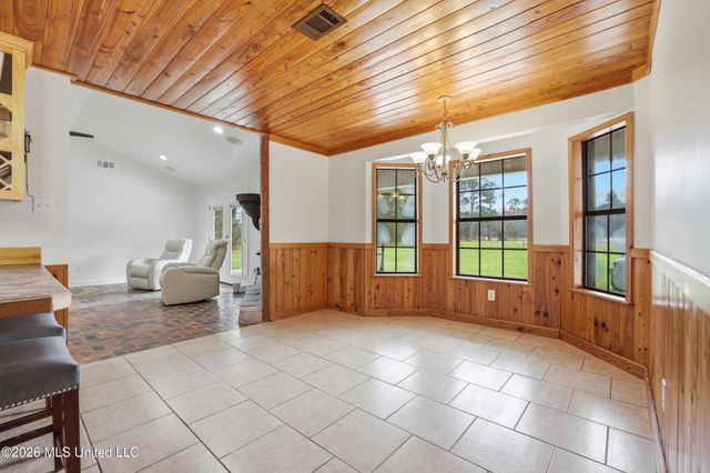 14309 Parker Road, Biloxi, MS 39532