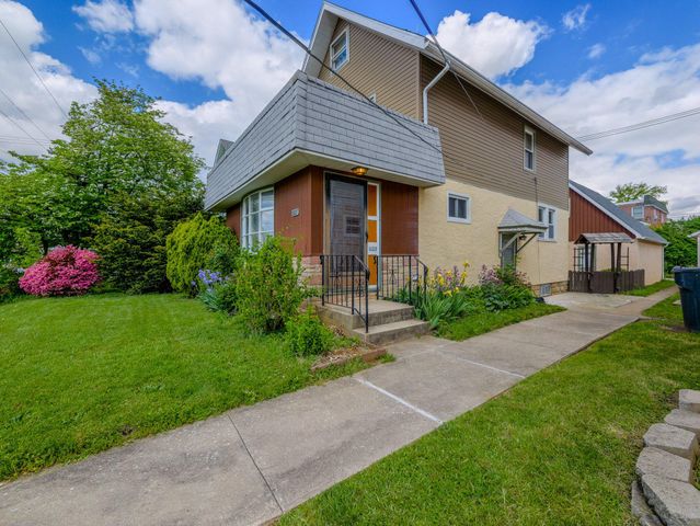 627 W GARDNER AVE, Glenolden, PA 19036