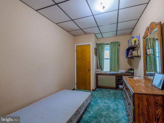 627 W GARDNER AVE, Glenolden, PA 19036