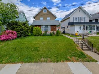 627 W GARDNER AVE, Glenolden, PA 19036
