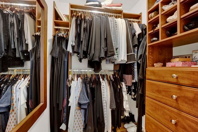 634 W GRACE Street 1E, Chicago, IL 60613
