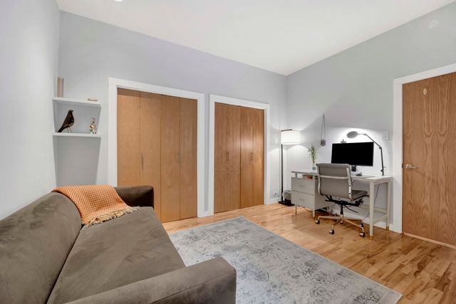 634 W GRACE Street 1E, Chicago, IL 60613