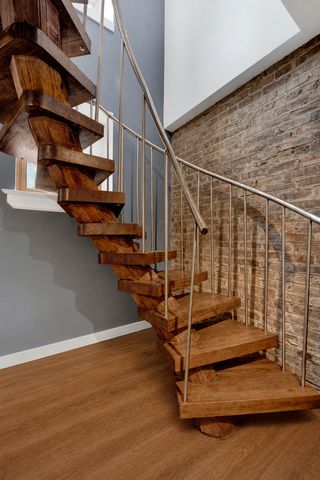 634 W GRACE Street 1E, Chicago, IL 60613