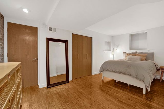 634 W GRACE Street 1E, Chicago, IL 60613