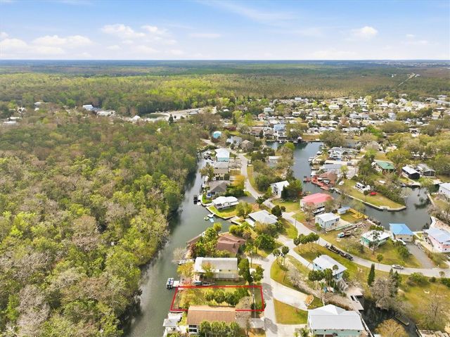 7304 SUNFISH CIRCLE, Weeki Wachee, FL 34607