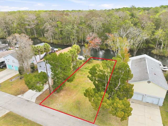 7304 SUNFISH CIRCLE, Weeki Wachee, FL 34607