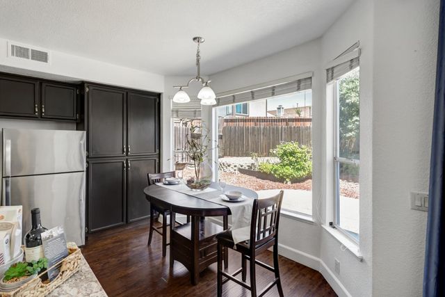 8218 Fountainarbor Way, Antelope, CA 95843