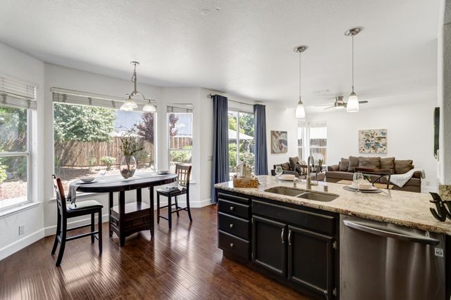 8218 Fountainarbor Way, Antelope, CA 95843