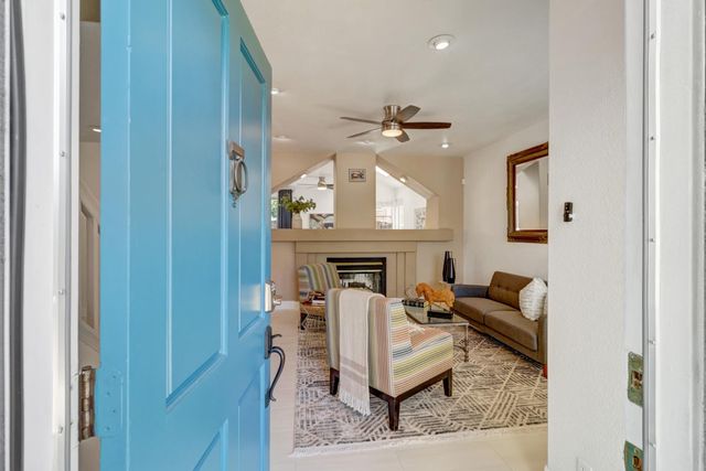 8218 Fountainarbor Way, Antelope, CA 95843