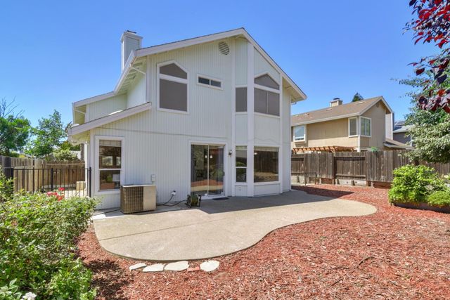 8218 Fountainarbor Way, Antelope, CA 95843