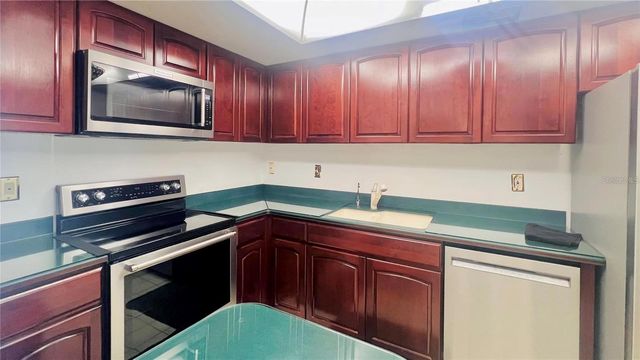 100 PIERCE STREET 1001, Clearwater, FL 33756
