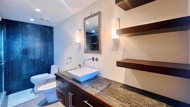 100 PIERCE STREET 1001, Clearwater, FL 33756