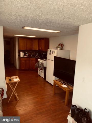 527 MAGEE AVE, Philadelphia, PA 19111