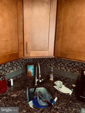 527 MAGEE AVE, Philadelphia, PA 19111