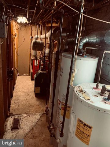 527 MAGEE AVE, Philadelphia, PA 19111