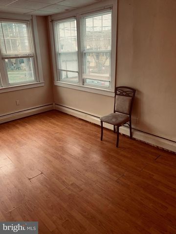 527 MAGEE AVE, Philadelphia, PA 19111