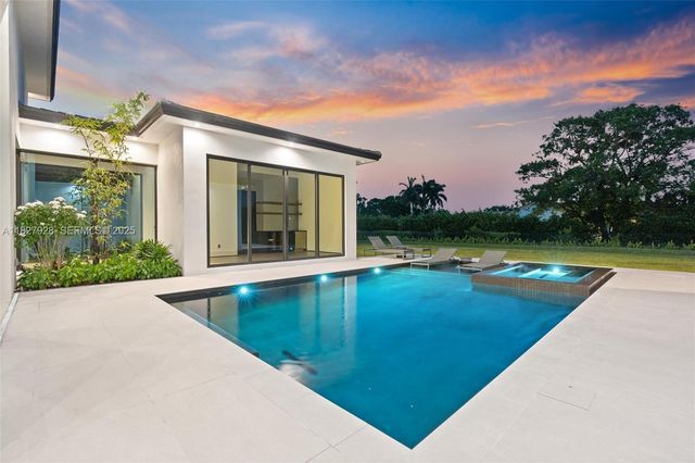 1520 SW 149th Terrace, Davie, FL 33326