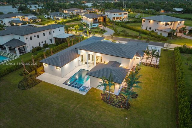 1520 SW 149th Terrace, Davie, FL 33326
