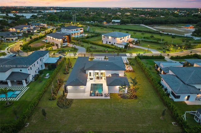 1520 SW 149th Terrace, Davie, FL 33326