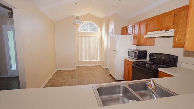 11133 HUXLEY AVENUE, Orlando, FL 32837