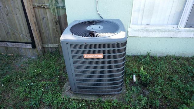 11133 HUXLEY AVENUE, Orlando, FL 32837