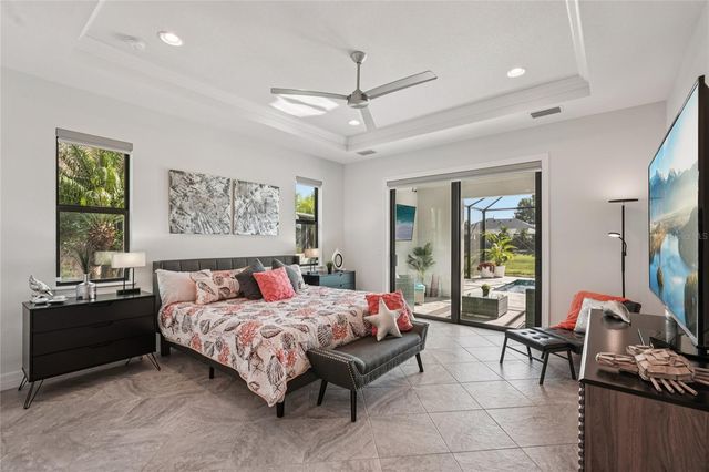 35 MEDALIST COURT, Rotonda West, FL 33947