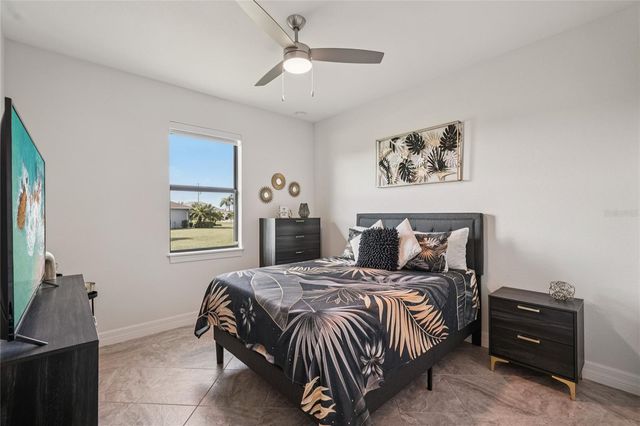 35 MEDALIST COURT, Rotonda West, FL 33947