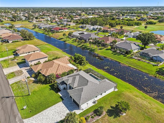 35 MEDALIST COURT, Rotonda West, FL 33947