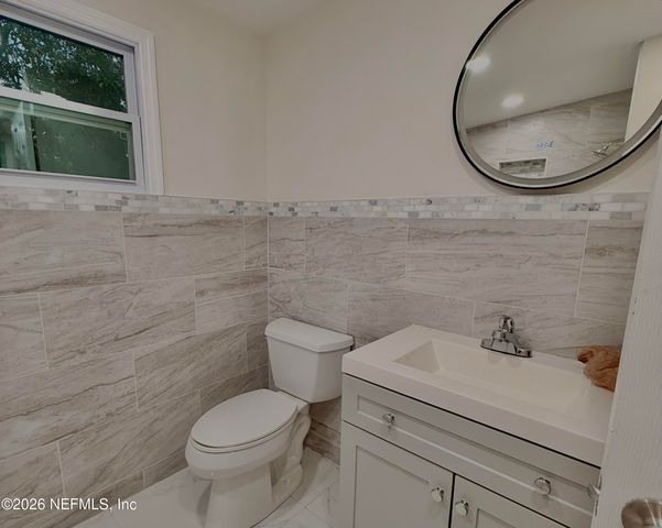 3015 NE 13TH Drive, Gainesville, FL 32609