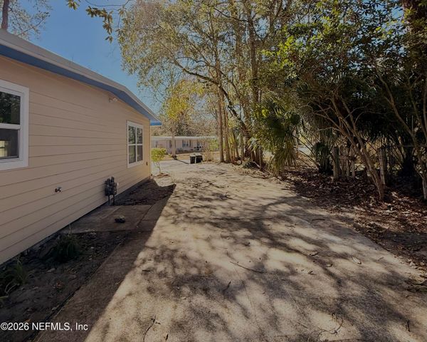 3015 NE 13TH Drive, Gainesville, FL 32609