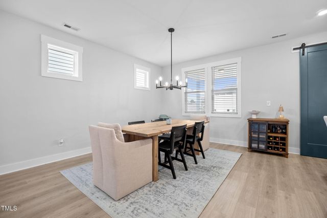 520 Roycroft Drive, Wake Forest, NC 27587