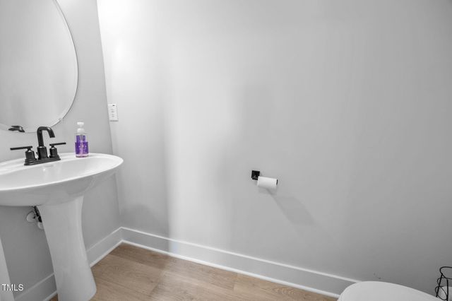 520 Roycroft Drive, Wake Forest, NC 27587