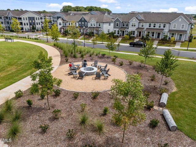 520 Roycroft Drive, Wake Forest, NC 27587