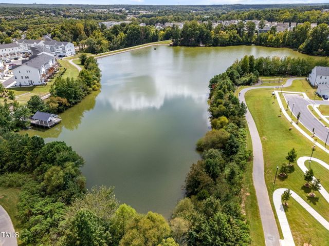 520 Roycroft Drive, Wake Forest, NC 27587