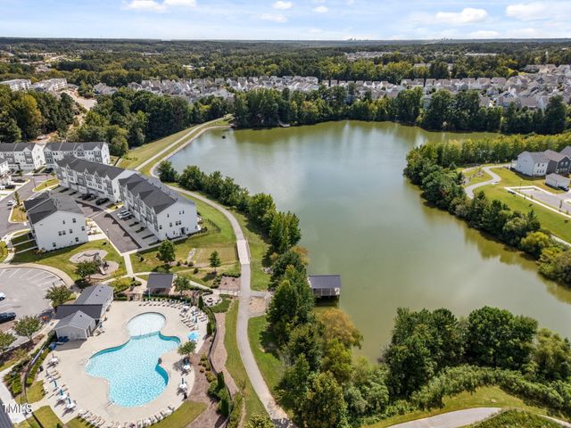 520 Roycroft Drive, Wake Forest, NC 27587