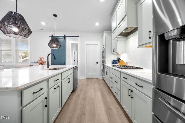 520 Roycroft Drive, Wake Forest, NC 27587