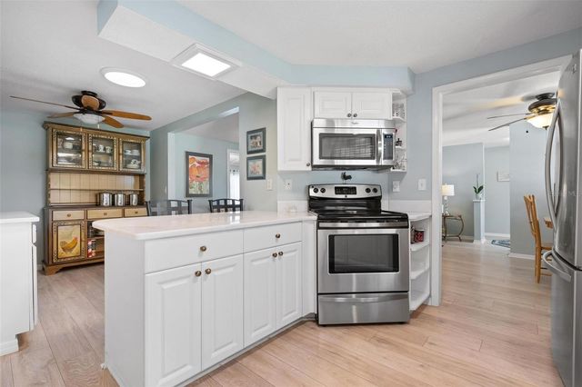 981 N GONDOLA DRIVE, Venice, FL 34293