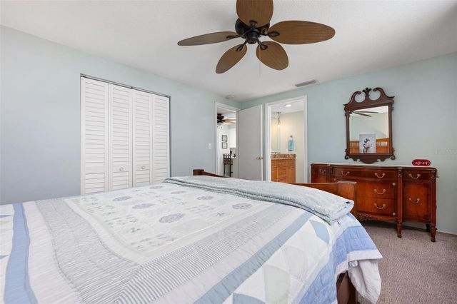 981 N GONDOLA DRIVE, Venice, FL 34293